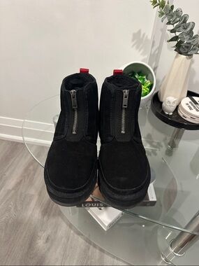 UGG Women Neumel Zip Platform Booties Black Suede